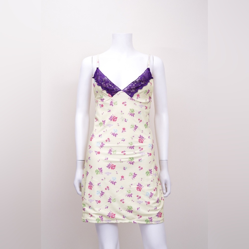 O-MIGHTY YELLOW FLORAL DRESS WITH PURPLE LACE NWT